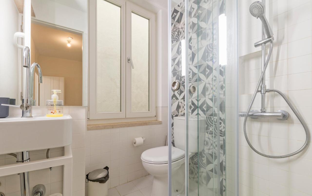 Live Like A Local @ Casa Da Esquina - Wifi & A/C Apartment Lisbon Exterior photo
